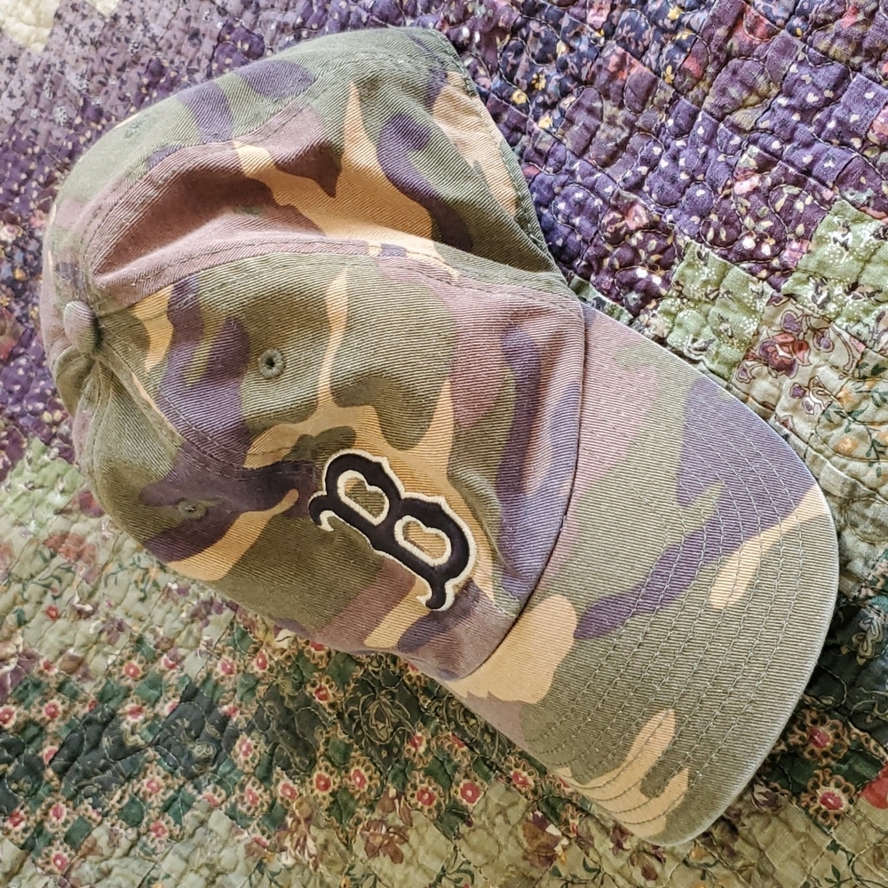 Boston Red Sox Camo Fitted Cap
